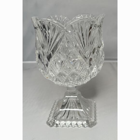 Shannon Designs of Ireland 24% Lead Crystal Pedestal Tulip Vase Dish Heavy 7" - Picture 2 of 8
